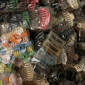 Lot Of 50 Hair Clips 🔥BUNDLE DEAL🔥